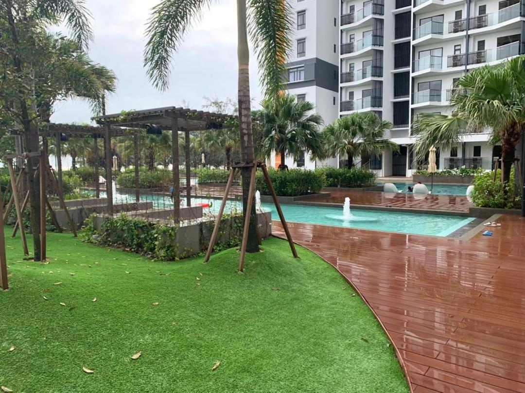 MiCASA Timurbay Residence Kampung Sungai Ular Bagian luar foto